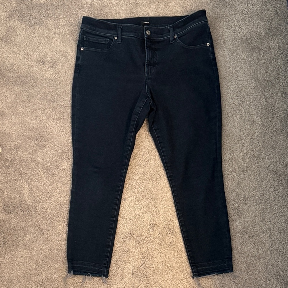 Express Women's Dark Ankle Jeans​